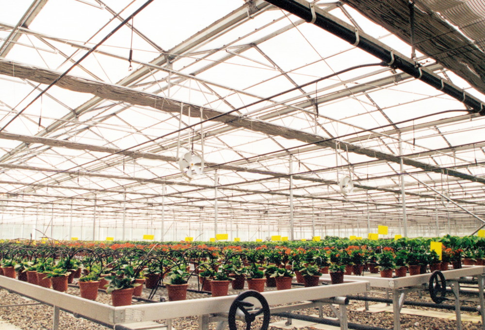 applications/greenhouses/commercial-greenhouse-6.jpg
